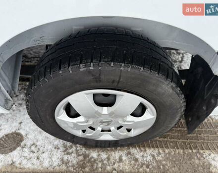 Белый Рено Мастер, объемом двигателя 0 л и пробегом 207 тыс. км за 18700 $, фото 11 на Automoto.ua