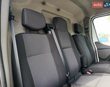 Белый Рено Мастер, объемом двигателя 2.3 л и пробегом 240 тыс. км за 16950 $, фото 11 на Automoto.ua