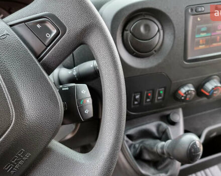 Белый Рено Мастер, объемом двигателя 2.3 л и пробегом 235 тыс. км за 18700 $, фото 30 на Automoto.ua