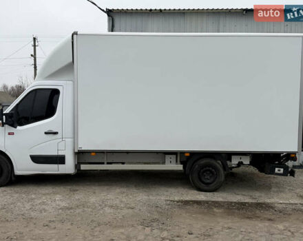 Белый Рено Мастер, объемом двигателя 2.3 л и пробегом 383 тыс. км за 19800 $, фото 5 на Automoto.ua