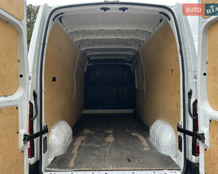 Білий Рено Мастєр, об'ємом двигуна 2.3 л та пробігом 211 тис. км за 18500 $, фото 27 на Automoto.ua