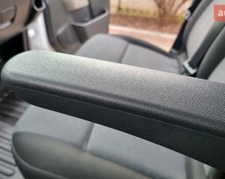 Белый Рено Мастер, объемом двигателя 2.3 л и пробегом 235 тыс. км за 18700 $, фото 26 на Automoto.ua