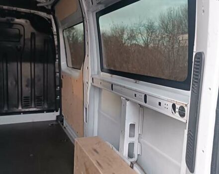 Білий Рено Мастєр, об'ємом двигуна 2.3 л та пробігом 250 тис. км за 17300 $, фото 5 на Automoto.ua