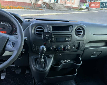 Белый Рено Мастер, объемом двигателя 2.3 л и пробегом 208 тыс. км за 18500 $, фото 38 на Automoto.ua