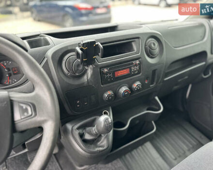 Білий Рено Мастєр, об'ємом двигуна 2.3 л та пробігом 211 тис. км за 18950 $, фото 19 на Automoto.ua