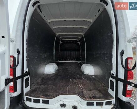 Белый Рено Мастер, объемом двигателя 2.3 л и пробегом 299 тыс. км за 21499 $, фото 18 на Automoto.ua