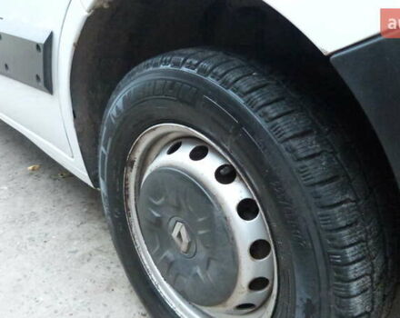 Білий Рено Мастєр, об'ємом двигуна 2.3 л та пробігом 212 тис. км за 18500 $, фото 10 на Automoto.ua