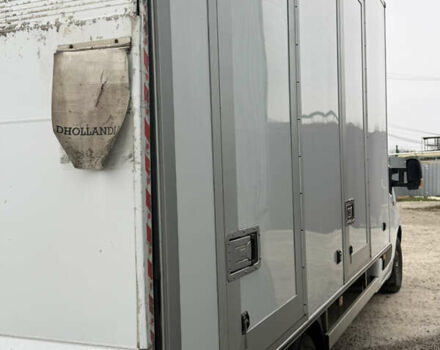 Белый Рено Мастер, объемом двигателя 2.3 л и пробегом 383 тыс. км за 19800 $, фото 2 на Automoto.ua