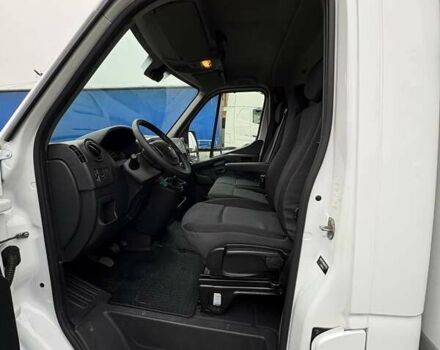 Білий Рено Мастєр, об'ємом двигуна 2.3 л та пробігом 250 тис. км за 22500 $, фото 16 на Automoto.ua