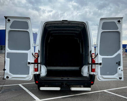 Білий Рено Мастєр, об'ємом двигуна 2.3 л та пробігом 107 тис. км за 23900 $, фото 40 на Automoto.ua