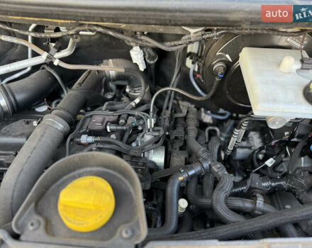 Білий Рено Мастєр, об'ємом двигуна 2.3 л та пробігом 195 тис. км за 17999 $, фото 34 на Automoto.ua