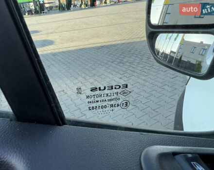 Білий Рено Мастєр, об'ємом двигуна 2.3 л та пробігом 187 тис. км за 21900 $, фото 27 на Automoto.ua