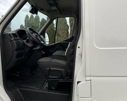 Білий Рено Мастєр, об'ємом двигуна 2.3 л та пробігом 190 тис. км за 19200 $, фото 14 на Automoto.ua