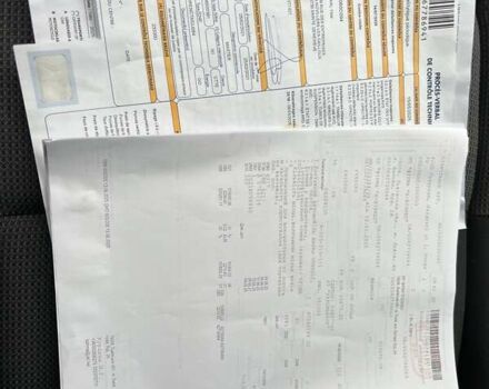 Белый Рено Мастер, объемом двигателя 2.3 л и пробегом 235 тыс. км за 18799 $, фото 2 на Automoto.ua