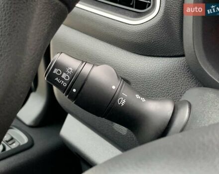 Белый Рено Мастер, объемом двигателя 2.3 л и пробегом 209 тыс. км за 19999 $, фото 41 на Automoto.ua