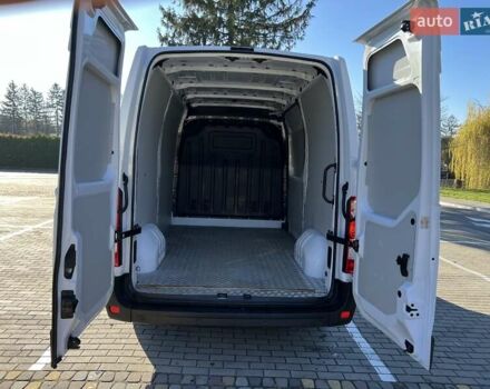 Білий Рено Мастєр, об'ємом двигуна 2.3 л та пробігом 198 тис. км за 18699 $, фото 12 на Automoto.ua