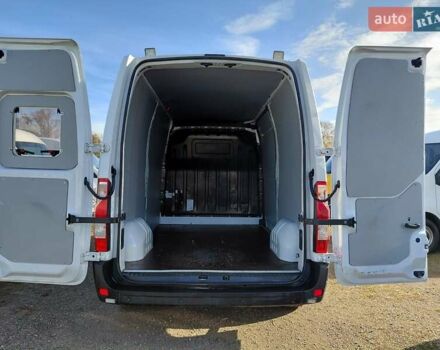 Белый Рено Мастер, объемом двигателя 2.3 л и пробегом 280 тыс. км за 17900 $, фото 32 на Automoto.ua