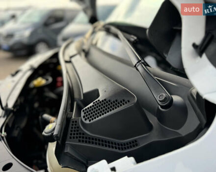 Белый Рено Мастер, объемом двигателя 2.3 л и пробегом 209 тыс. км за 21000 $, фото 86 на Automoto.ua