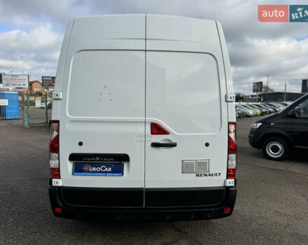 Белый Рено Мастер, объемом двигателя 2.3 л и пробегом 209 тыс. км за 21000 $, фото 9 на Automoto.ua