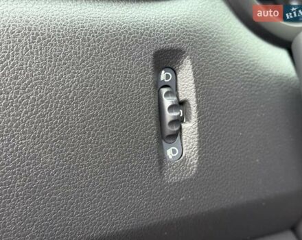 Белый Рено Мастер, объемом двигателя 2.3 л и пробегом 224 тыс. км за 18350 $, фото 16 на Automoto.ua