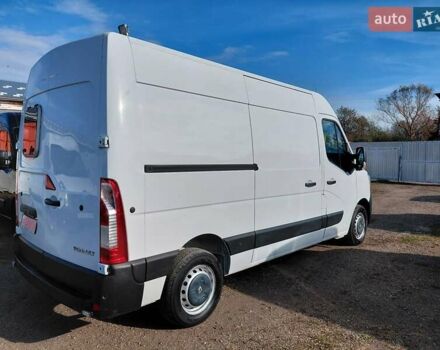 Белый Рено Мастер, объемом двигателя 2.3 л и пробегом 280 тыс. км за 17900 $, фото 72 на Automoto.ua
