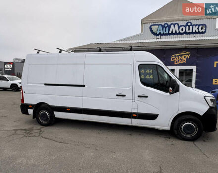 Белый Рено Мастер, объемом двигателя 2.3 л и пробегом 75 тыс. км за 23500 $, фото 3 на Automoto.ua