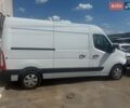 Белый Рено Мастер, объемом двигателя 2.3 л и пробегом 207 тыс. км за 18200 $, фото 1 на Automoto.ua