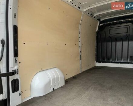 Белый Рено Мастер, объемом двигателя 2.3 л и пробегом 209 тыс. км за 19999 $, фото 28 на Automoto.ua