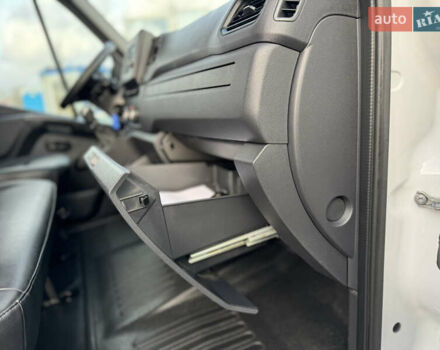Белый Рено Мастер, объемом двигателя 2.3 л и пробегом 209 тыс. км за 21000 $, фото 77 на Automoto.ua