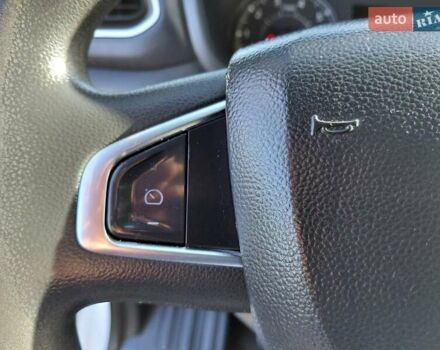 Белый Рено Мастер, объемом двигателя 2.3 л и пробегом 280 тыс. км за 17900 $, фото 64 на Automoto.ua