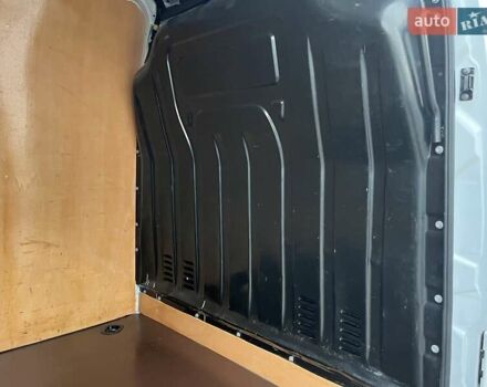 Рено Мастер 2020 в Дубно на Automoto.ua Белый Рено Мастер, объемом двигателя 2.3 л и пробегом 201 тыс. км за 18600 $, фото 39 на Automoto.ua