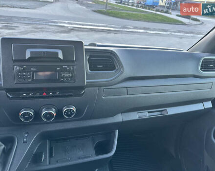 Білий Рено Мастєр, об'ємом двигуна 2.3 л та пробігом 201 тис. км за 18700 $, фото 45 на Automoto.ua