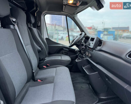 Белый Рено Мастер, объемом двигателя 2.3 л и пробегом 174 тыс. км за 21500 $, фото 50 на Automoto.ua