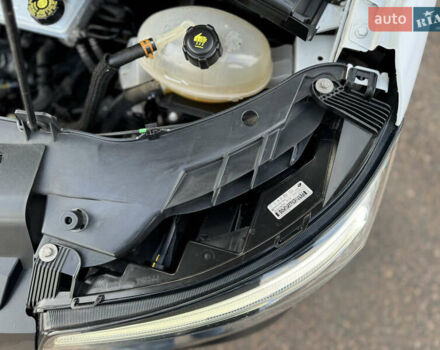 Белый Рено Мастер, объемом двигателя 2.3 л и пробегом 209 тыс. км за 21000 $, фото 84 на Automoto.ua