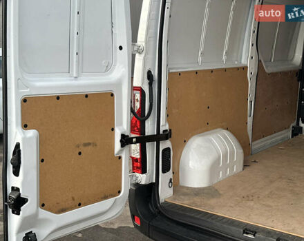 Белый Рено Мастер, объемом двигателя 0 л и пробегом 40 тыс. км за 20300 $, фото 38 на Automoto.ua
