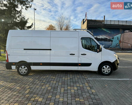 Белый Рено Мастер, объемом двигателя 2.3 л и пробегом 174 тыс. км за 20800 $, фото 3 на Automoto.ua