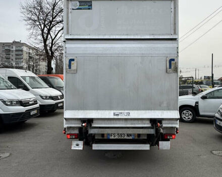 Белый Рено Мастер, объемом двигателя 2.3 л и пробегом 252 тыс. км за 24700 $, фото 6 на Automoto.ua