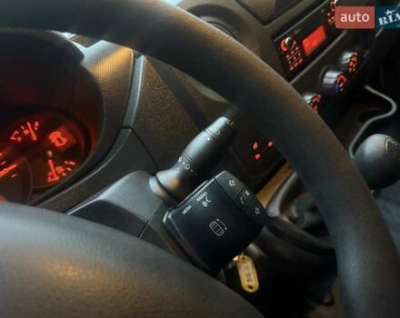 Білий Рено Мастєр, об'ємом двигуна 2.3 л та пробігом 267 тис. км за 16700 $, фото 63 на Automoto.ua