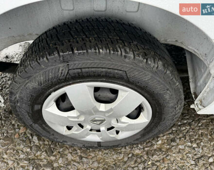 Белый Рено Мастер, объемом двигателя 0 л и пробегом 193 тыс. км за 23900 $, фото 16 на Automoto.ua