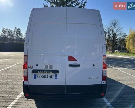 Білий Рено Мастєр, об'ємом двигуна 2.3 л та пробігом 198 тис. км за 18699 $, фото 6 на Automoto.ua