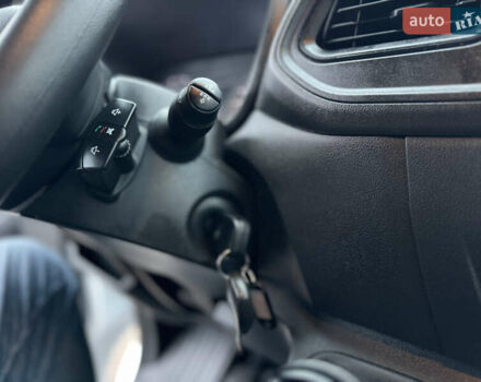 Белый Рено Мастер, объемом двигателя 2.3 л и пробегом 174 тыс. км за 21500 $, фото 81 на Automoto.ua