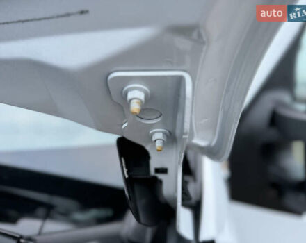 Белый Рено Мастер, объемом двигателя 2.3 л и пробегом 174 тыс. км за 21500 $, фото 95 на Automoto.ua