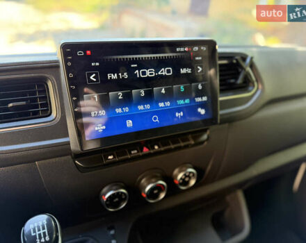 Білий Рено Мастєр, об'ємом двигуна 2.3 л та пробігом 195 тис. км за 17999 $, фото 142 на Automoto.ua