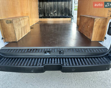 Білий Рено Мастєр, об'ємом двигуна 2.3 л та пробігом 201 тис. км за 18700 $, фото 73 на Automoto.ua