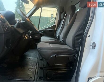 Білий Рено Мастєр, об'ємом двигуна 2.3 л та пробігом 267 тис. км за 16700 $, фото 55 на Automoto.ua