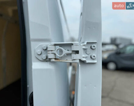 Белый Рено Мастер, объемом двигателя 2.3 л и пробегом 174 тыс. км за 21500 $, фото 32 на Automoto.ua