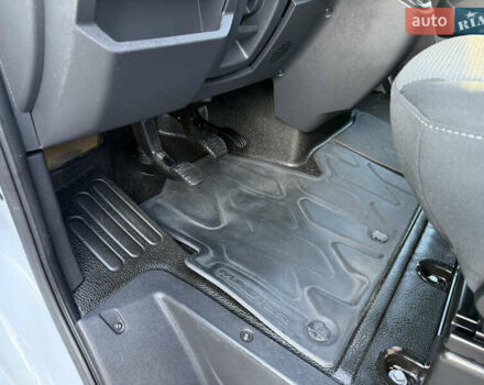 Білий Рено Мастєр, об'ємом двигуна 2.3 л та пробігом 187 тис. км за 21900 $, фото 30 на Automoto.ua