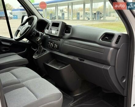 Белый Рено Мастер, объемом двигателя 2.3 л и пробегом 224 тыс. км за 18350 $, фото 22 на Automoto.ua