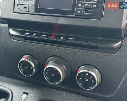 Белый Рено Мастер, объемом двигателя 2.3 л и пробегом 224 тыс. км за 18350 $, фото 27 на Automoto.ua