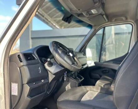 Белый Рено Мастер, объемом двигателя 2.3 л и пробегом 220 тыс. км за 18999 $, фото 14 на Automoto.ua